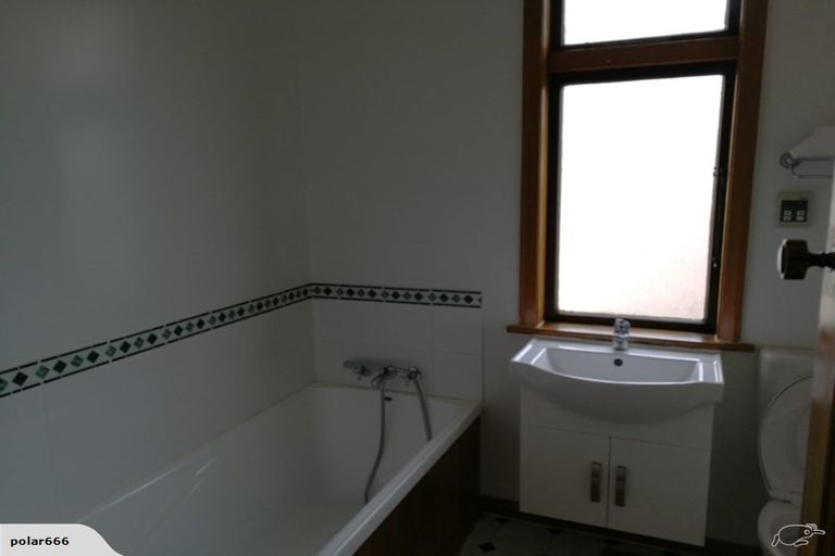 Photo of property in 5 Tacy Street, Kilbirnie, Wellington, 6022