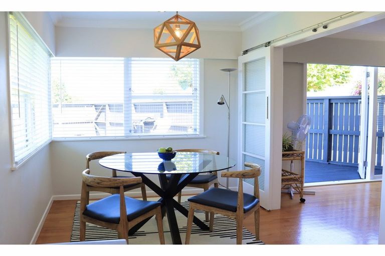 Photo of property in 1/14 James Street, Bayview, Auckland, 0629