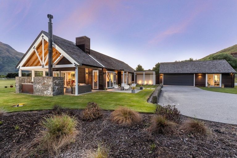 Photo of property in 24 Marshall Avenue, Lake Hayes, Queenstown, 9371