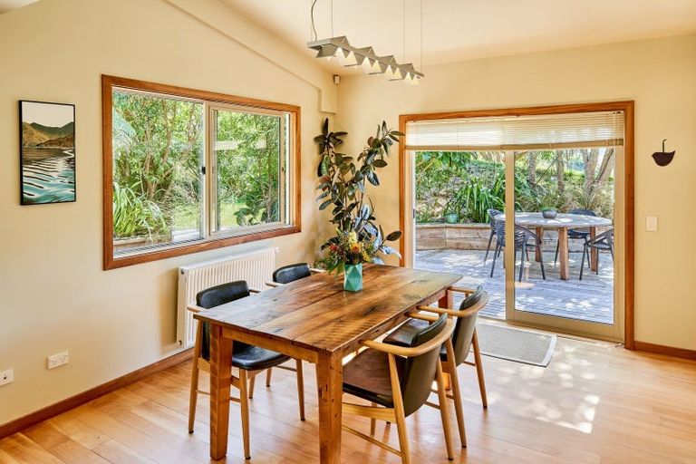 Photo of property in 343 Takapu Road, Takapu Valley, Wellington, 5028