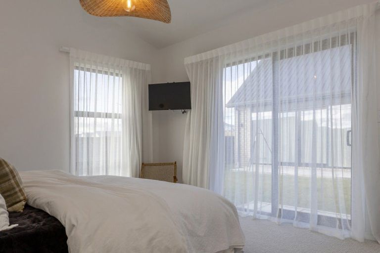 Photo of property in 107 Harakeke Drive, Wharewaka, Taupo, 3330