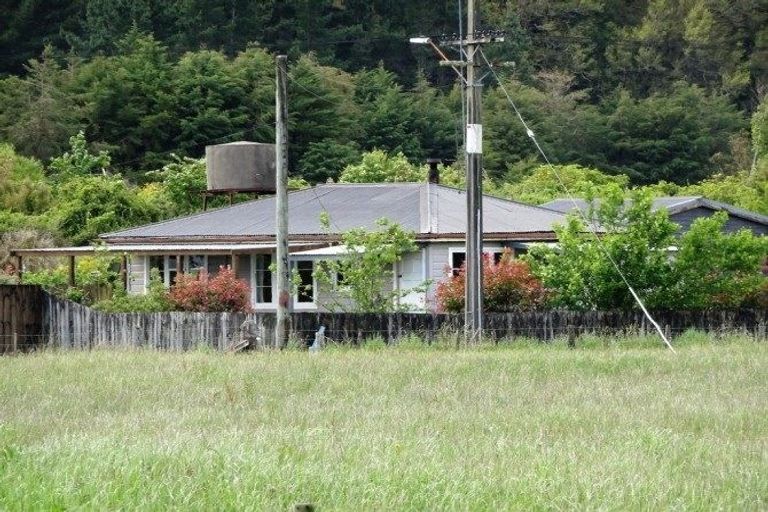 Photo of property in 21 Red Jacks Road, Ngahere, Dobson, 7872