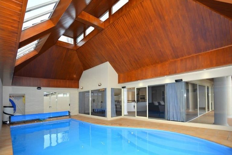 Photo of property in 1 Daresbury Lane, Fendalton, Christchurch, 8014