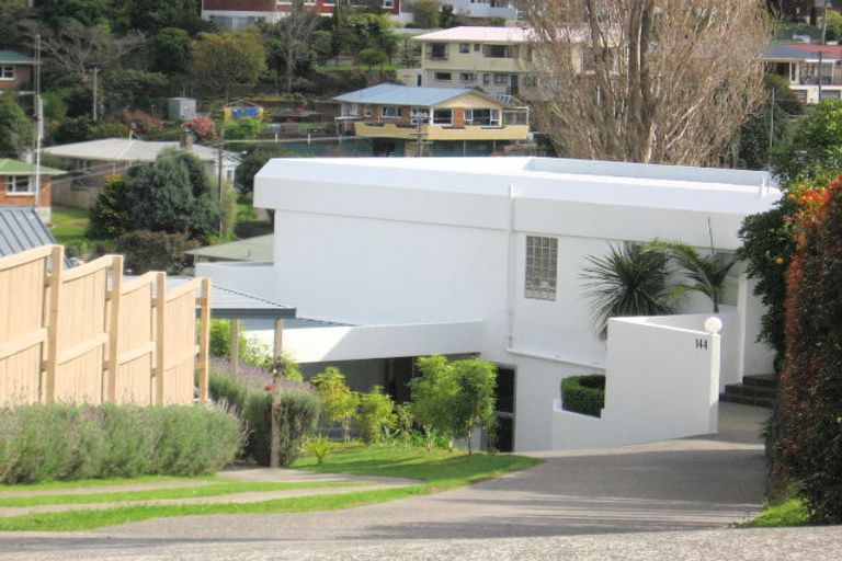 Photo of property in 144 Hinewa Road, Otumoetai, Tauranga, 3110