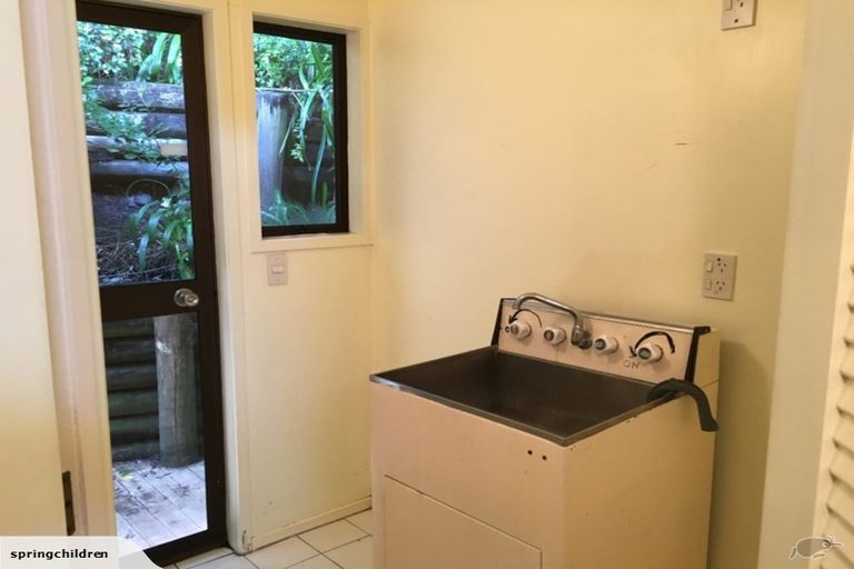 Photo of property in 86 Hattaway Avenue, Bucklands Beach, Auckland, 2012