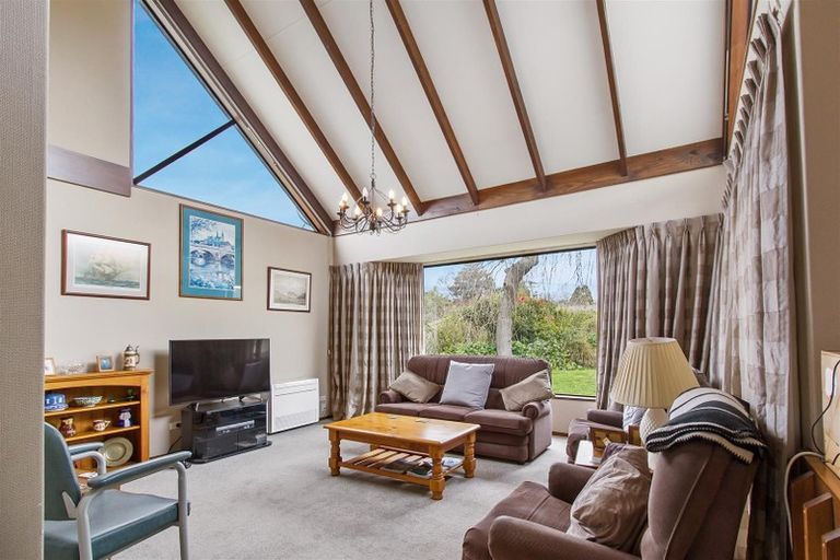 Photo of property in 8 Tennant Street, Waimate, 7924