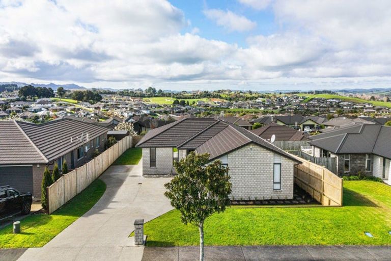 Photo of property in 15 Pyne Crescent, Pokeno, 2402