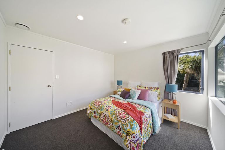 Photo of property in 3/6a Botany Road, Howick, Auckland, 2010