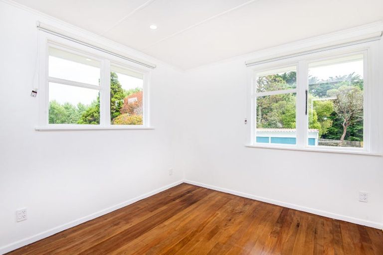 Photo of property in 75 Kokiri Crescent, Waitangirua, Porirua, 5024