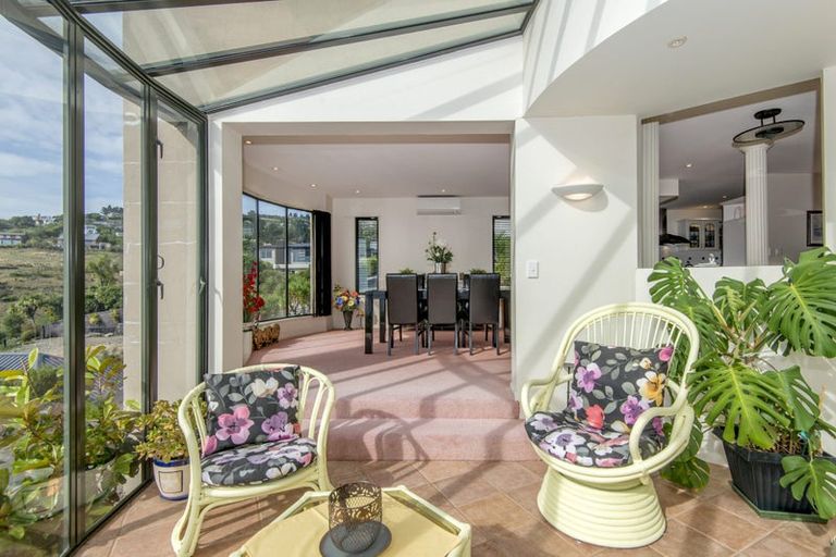 Photo of property in 4 Ledger Lane, Mount Pleasant, Christchurch, 8081