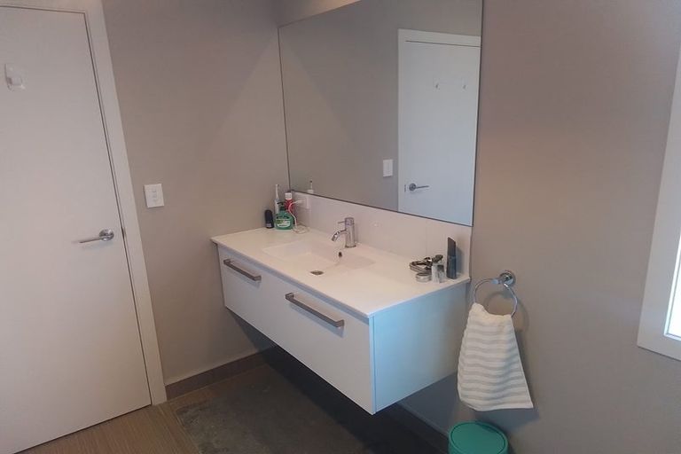 Photo of property in 46 Plescher Crescent, Leamington, Cambridge, 3432