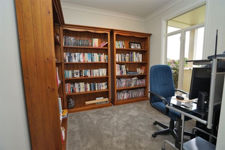 Photo of property in 64 Houghton Road, Ngahinapouri, Hamilton, 3290