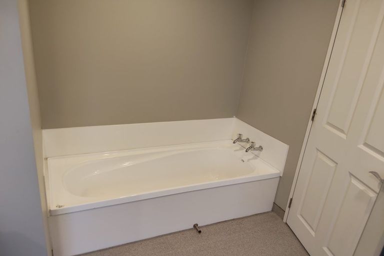 Photo of property in 3 Old Brighton Road, Fairfield, Dunedin, 9018