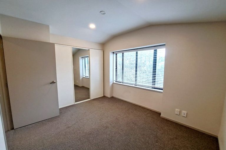 Photo of property in 2 Dovedale Place, Parnell, Auckland, 1010