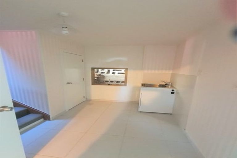 Photo of property in 113 Poplar Grove, Whalers Gate, New Plymouth, 4310