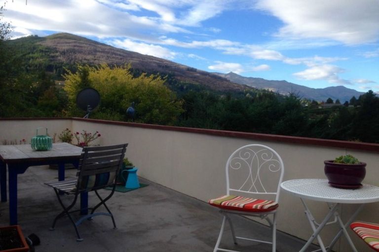 Photo of property in 12b Mcchesney Road, Arthurs Point, Queenstown, 9371