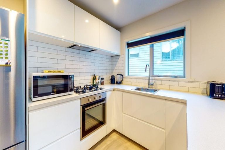 Photo of property in 16b Rarangi Way, Owhiro Bay, Wellington, 6023