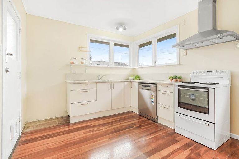 Photo of property in 139a Avalon Drive, Nawton, Hamilton, 3200