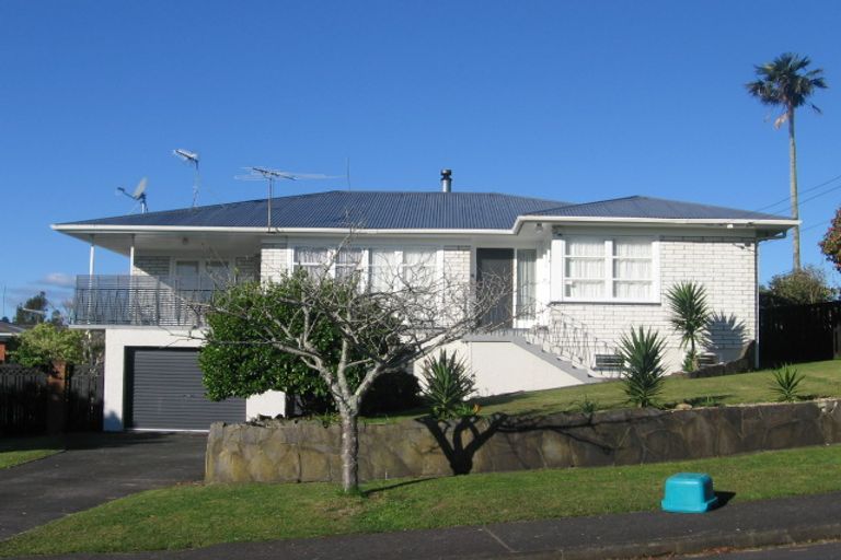 Photo of property in 4 Rembrandt Place, Opaheke, Papakura, 2113