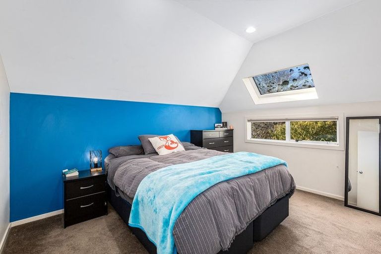 Photo of property in 25b Omar Street, Khandallah, Wellington, 6035