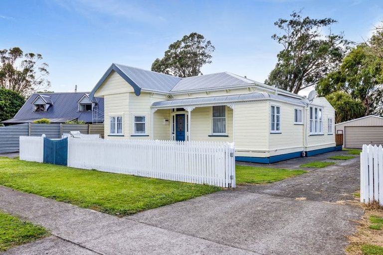 Photo of property in 15 Weld Street, Normanby, Hawera, 4614
