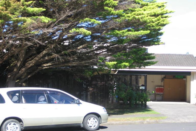 Photo of property in 41 Redwing Street, Browns Bay, Auckland, 0630