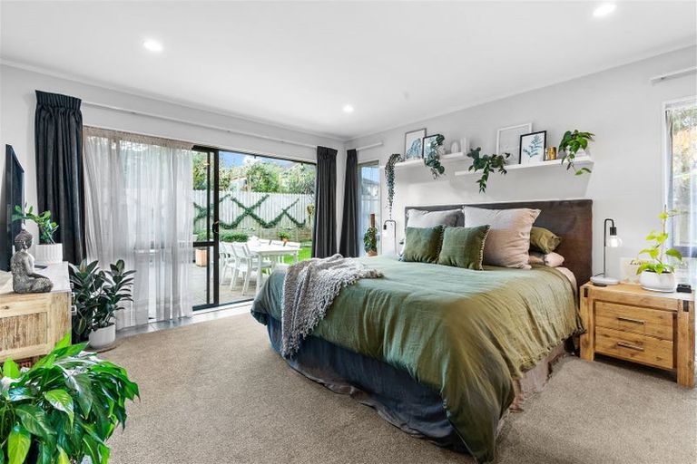 Photo of property in 19 Chieftain Rise, Goodwood Heights, Auckland, 2105