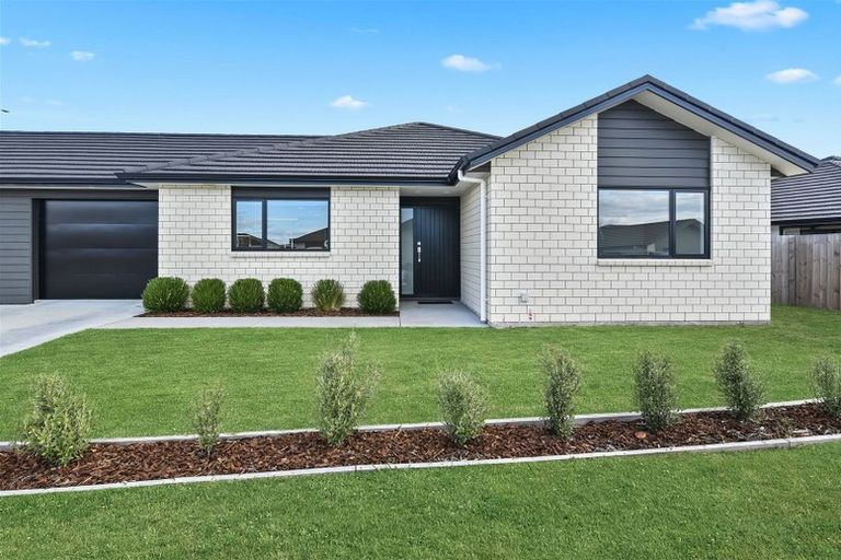 Photo of property in 1/7 Maggie Place, Chartwell, Hamilton, 3281