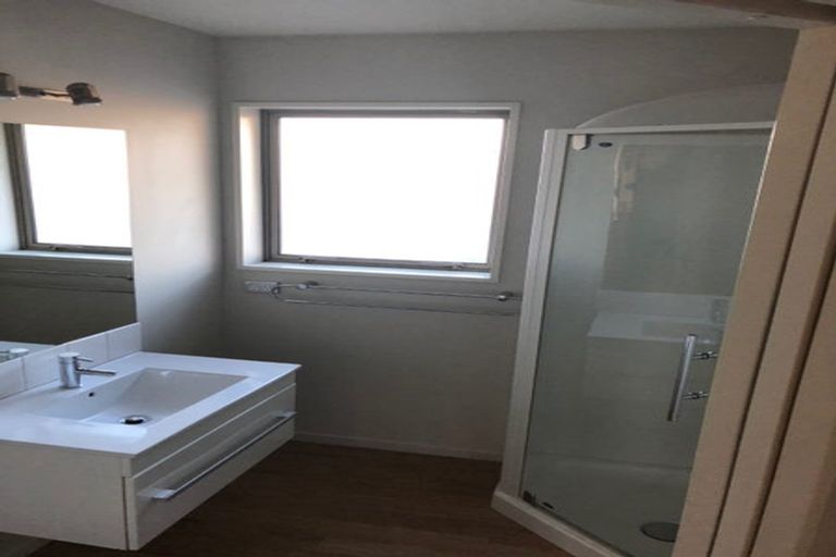 Photo of property in 10c Deyell Crescent, Sydenham, Christchurch, 8023