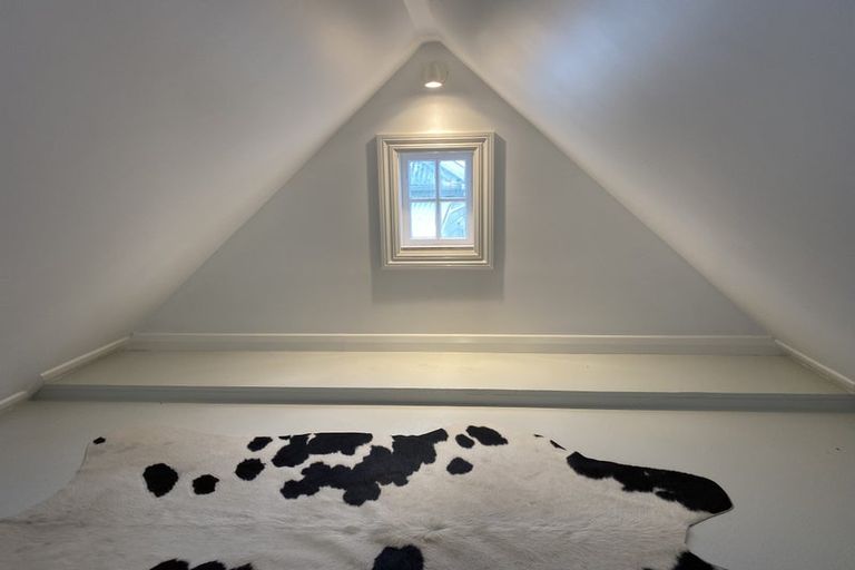 Photo of property in 80 Lake Road, Narrow Neck, Auckland, 0624