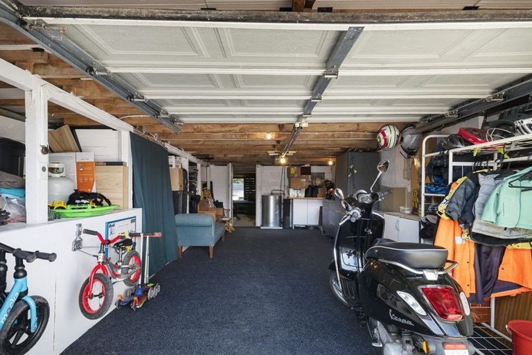 Photo of property in 24 Regent Street, Devonport, Auckland, 0624