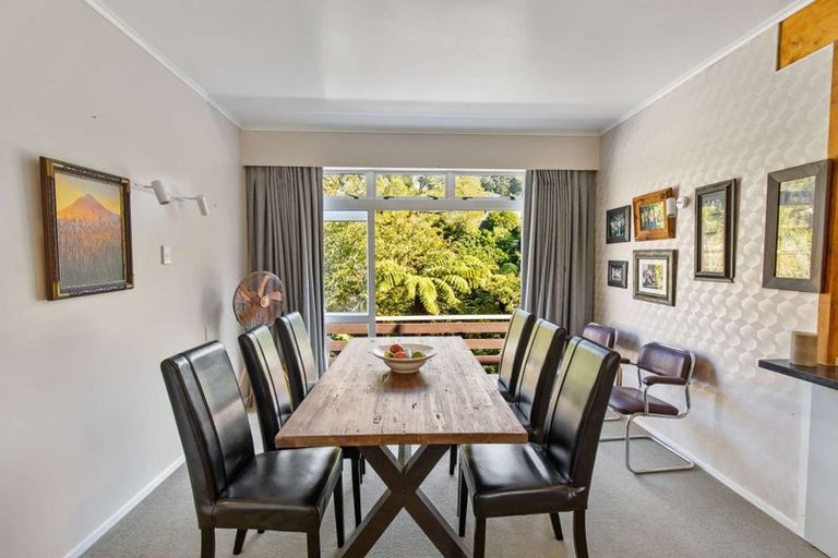 Photo of property in 28 Carrington Street, New Plymouth, 4310