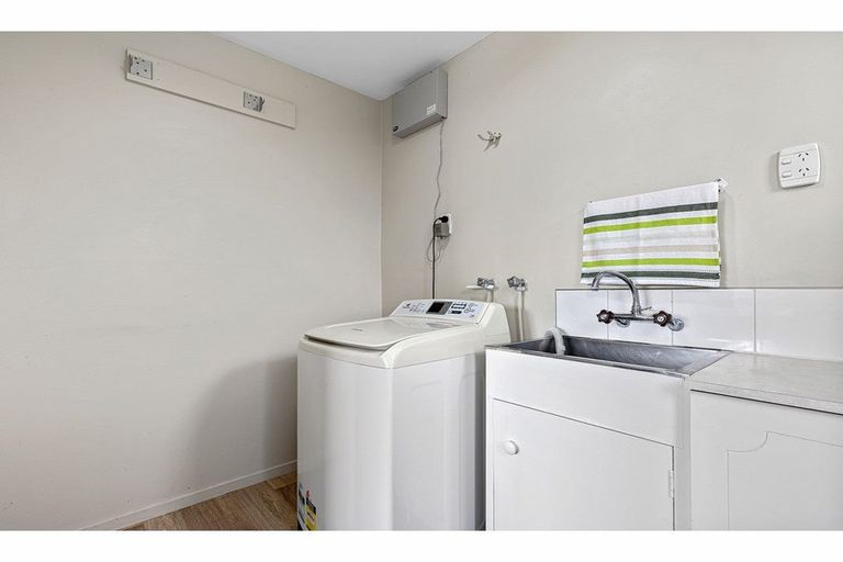 Photo of property in 36 Sabys Road, Halswell, Christchurch, 8025