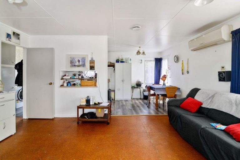 Photo of property in 11 Harold Crescent, Fordlands, Rotorua, 3015