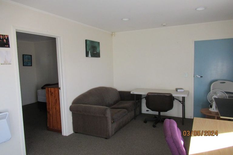 Photo of property in 53 Knights Road, Rothesay Bay, Auckland, 0630