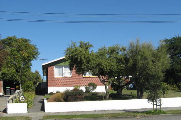 Photo of property in 12 Rolleston Street, Watlington, Timaru, 7910