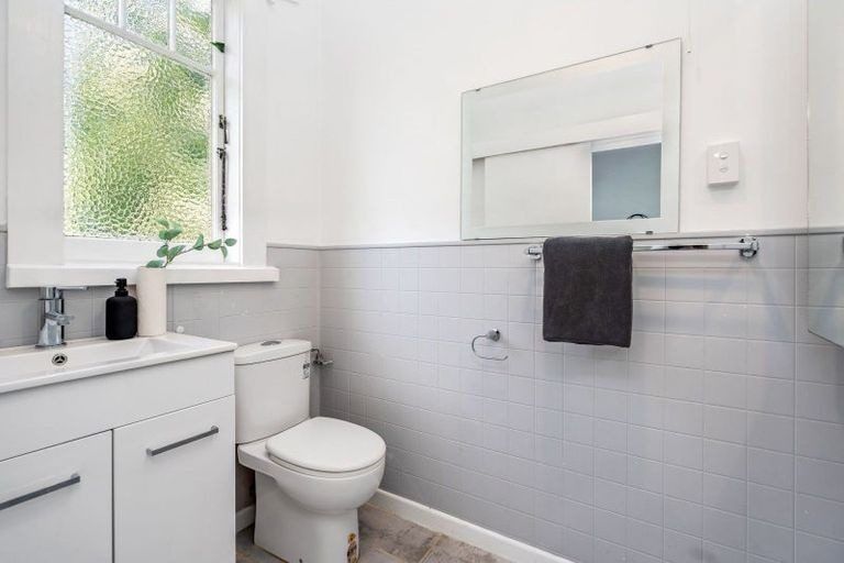 Photo of property in 63 Kauika Road, Avenues, Whangarei, 0110