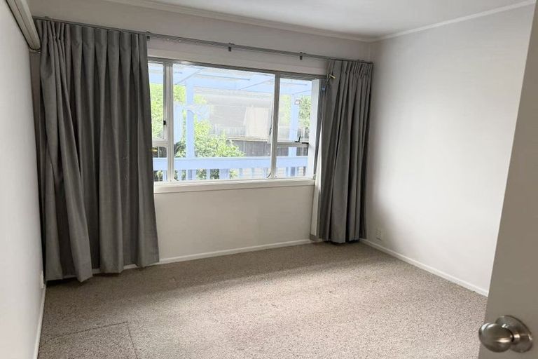 Photo of property in 1/206 Bucklands Beach Road, Bucklands Beach, Auckland, 2012