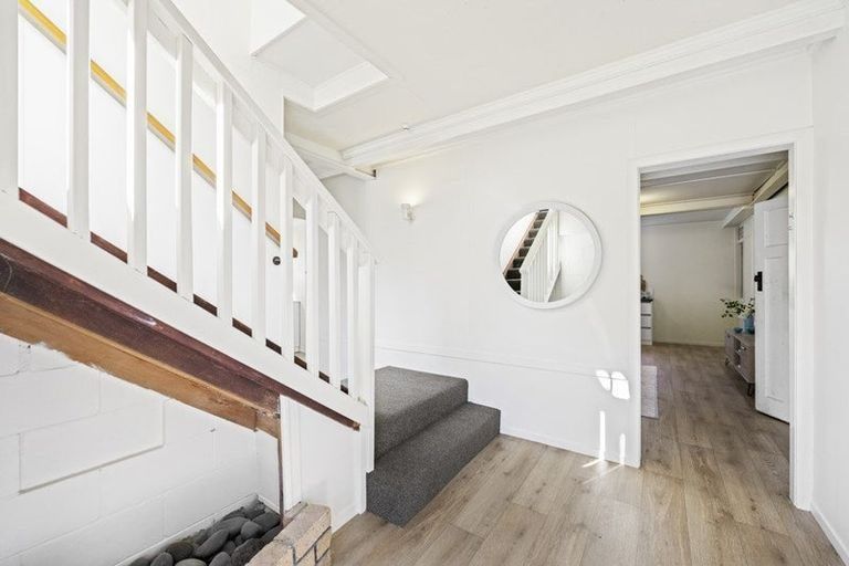 Photo of property in 31 Cameron Road, Waiuku, 2681