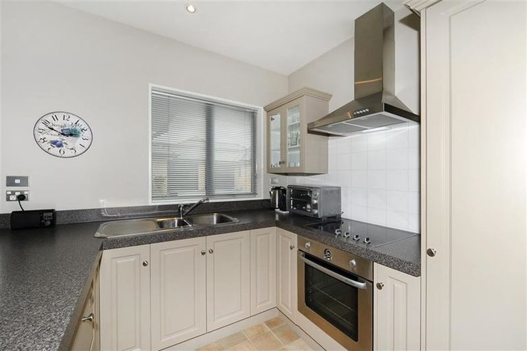 Photo of property in Yaldhurst Courts, 9/372 Yaldhurst Road, Russley, Christchurch, 8042