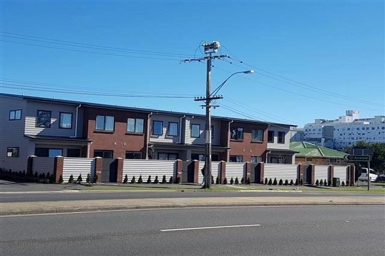 Photo of property in 2/85 Normandy Avenue, Melville, Hamilton, 3206