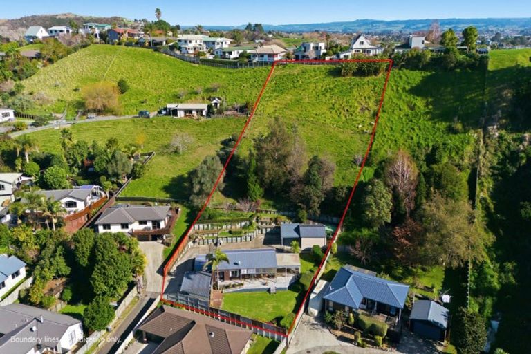 Photo of property in 27 Bateleur Close, Welcome Bay, Tauranga, 3112