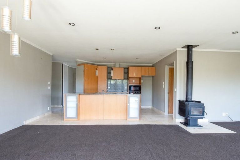 Photo of property in 19 Holdaway Street, Riversdale, Blenheim, 7201