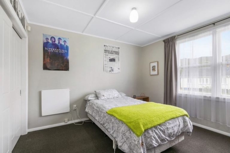 Photo of property in 21 Cleland Crescent, Naenae, Lower Hutt, 5011