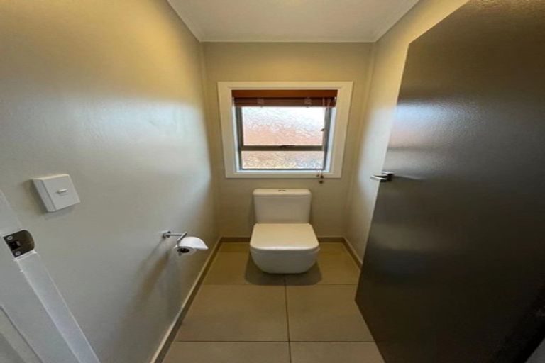 Photo of property in 8 Pegler Drive, Howick, Auckland, 2014