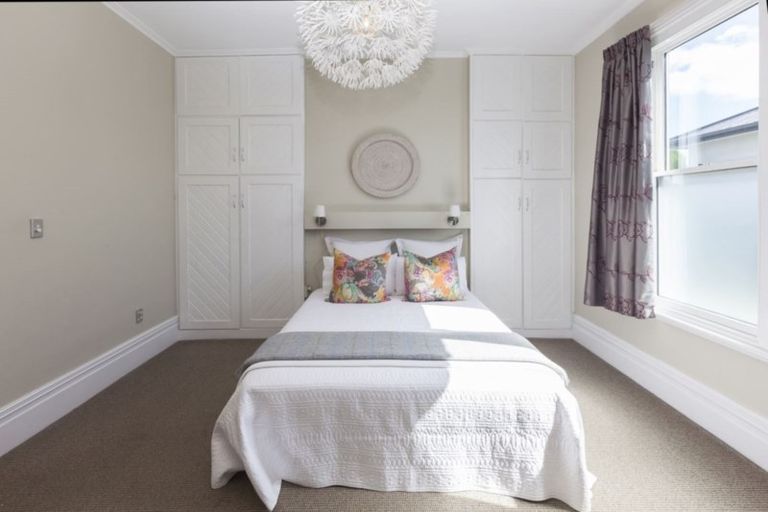 Photo of property in 54 Hawkesbury Avenue, St Albans, Christchurch, 8014