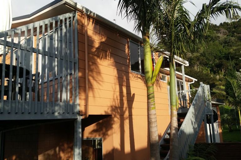 Photo of property in 28 Weranui Road, Waiwera, Orewa, 0994