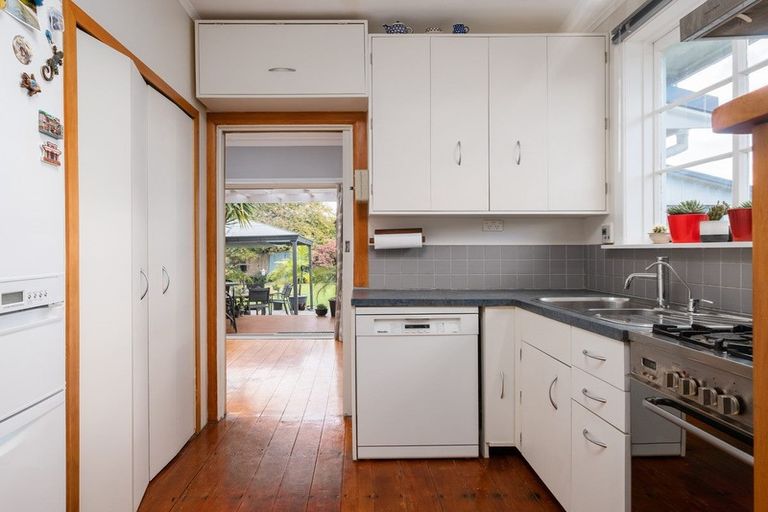 Photo of property in 18 Willow Street, Mangapapa, Gisborne, 4010