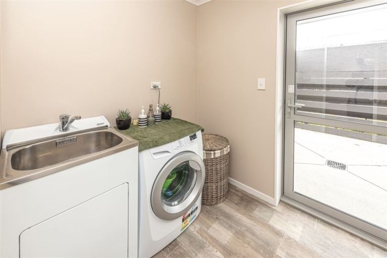 Photo of property in 118a Heads Road, Gonville, Whanganui, 4501