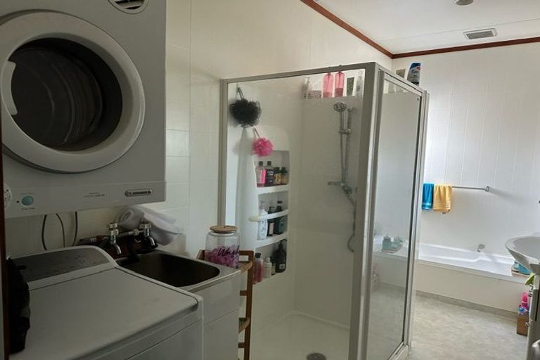 Photo of property in 420 Cuba Street, Alicetown, Lower Hutt, 5010